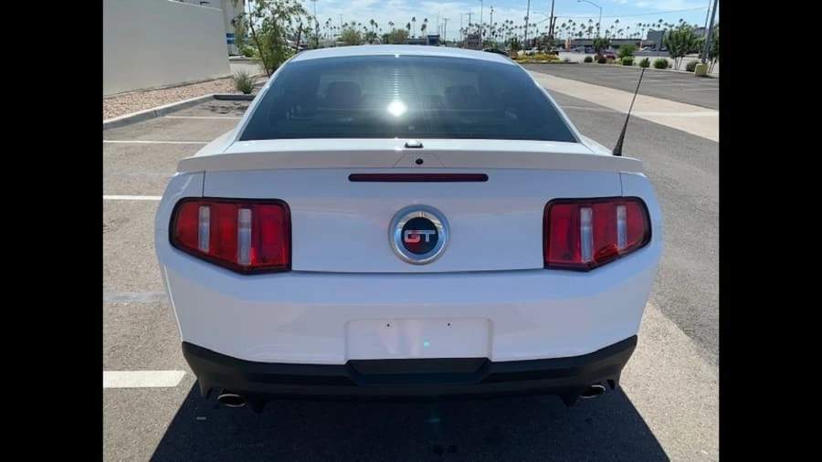 2012 Ford S197 Mustang - Image 11 of 12