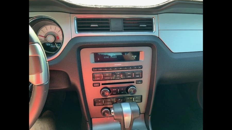 2012 Ford S197 Mustang - Image 7 of 12