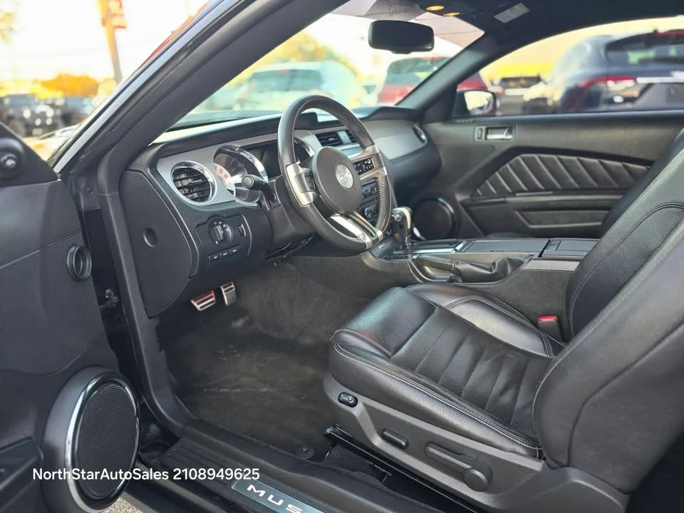 2012 Ford S197 Mustang - Image 7 of 20