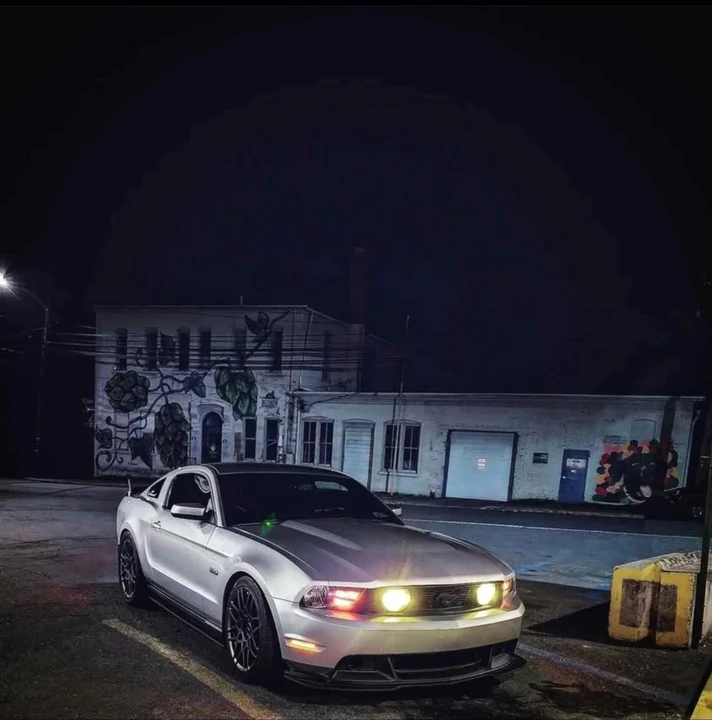 2012 Ford S197 Mustang - Image 7 of 8