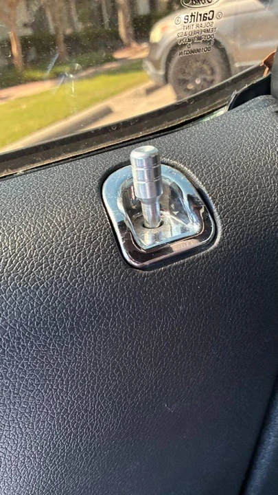 2012 Ford S197 Mustang GT - Image 9 of 23
