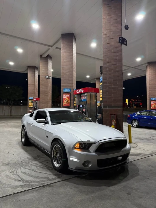 2012 Ford S197 Mustang GT - Image 2 of 9
