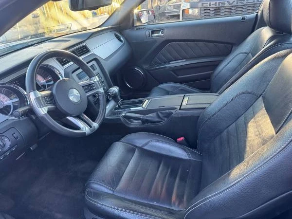 2012 Ford S197 Mustang - Image 3 of 8