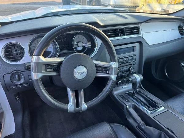 2012 Ford S197 Mustang - Image 4 of 8
