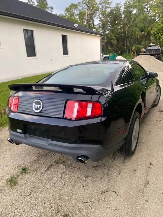 2012 Ford S197 Mustang Bullitt - Image 2 of 4