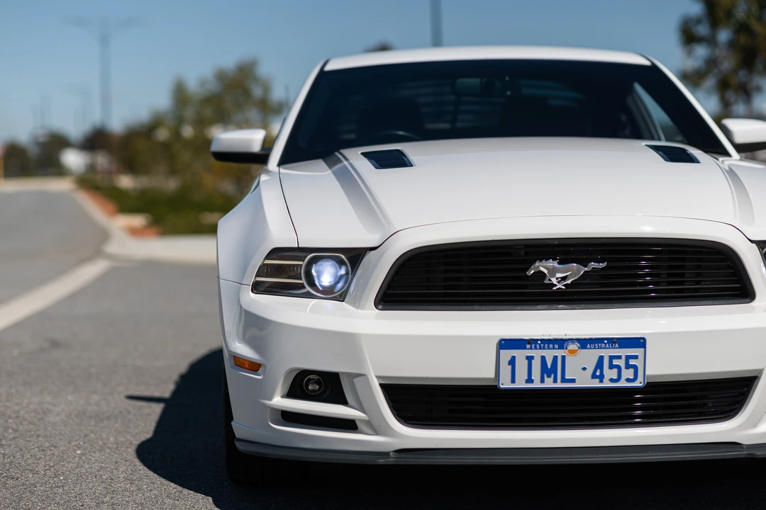 2012 Ford S197 Mustang GT - Image 10 of 31