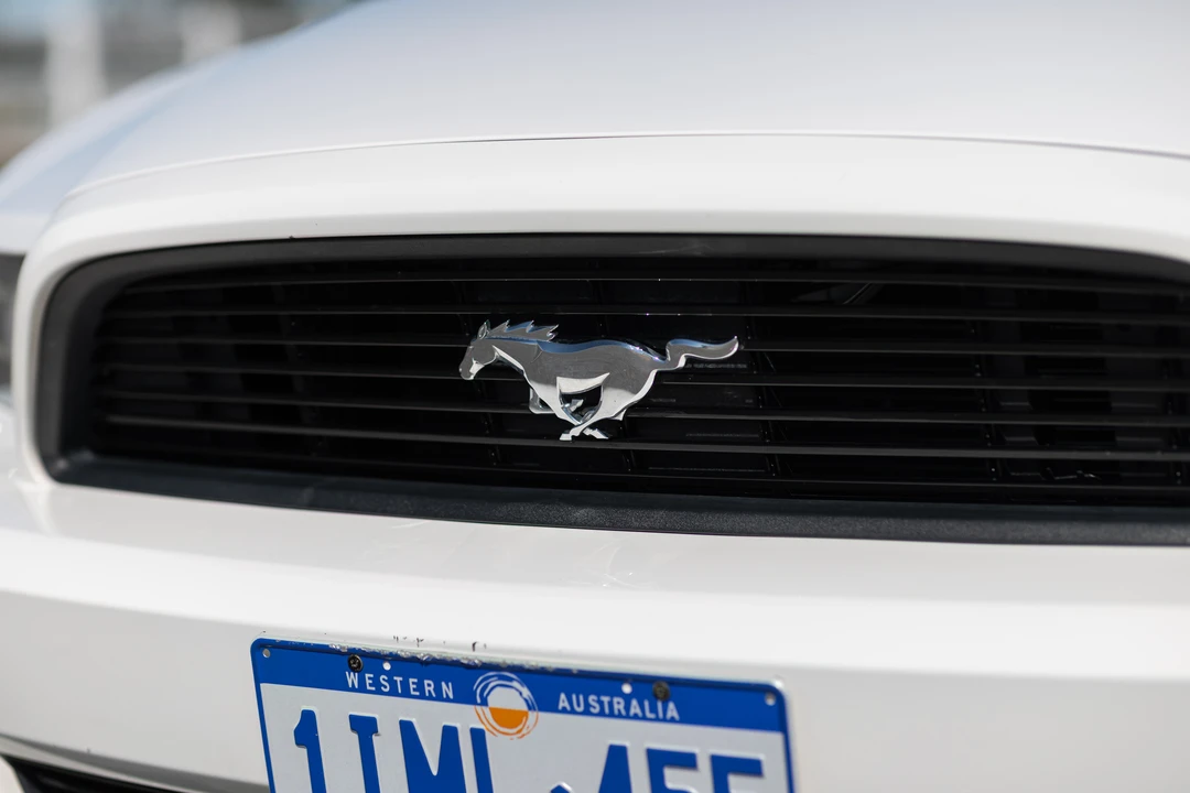 2012 Ford S197 Mustang GT - Image 16 of 31