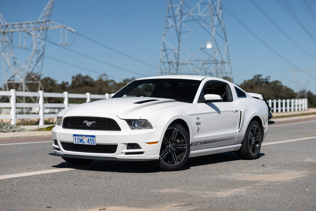 2012 Ford S197 Mustang GT - Image 3 of 31