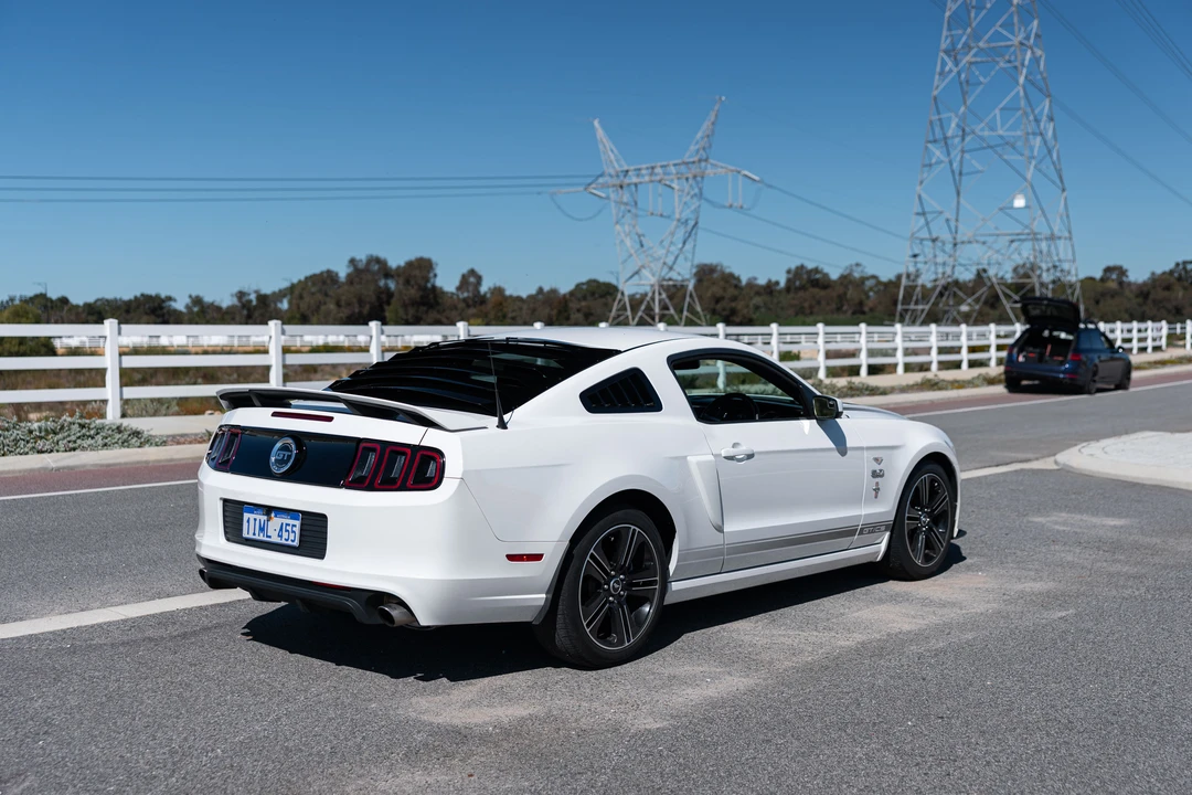 2012 Ford S197 Mustang GT - Image 7 of 31