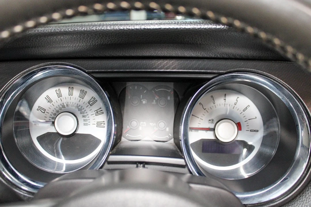 2012 Ford S197 Mustang - Image 11 of 12