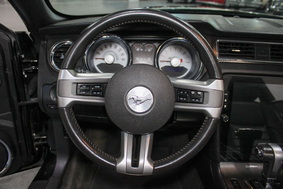 2012 Ford S197 Mustang - Image 11 of 12