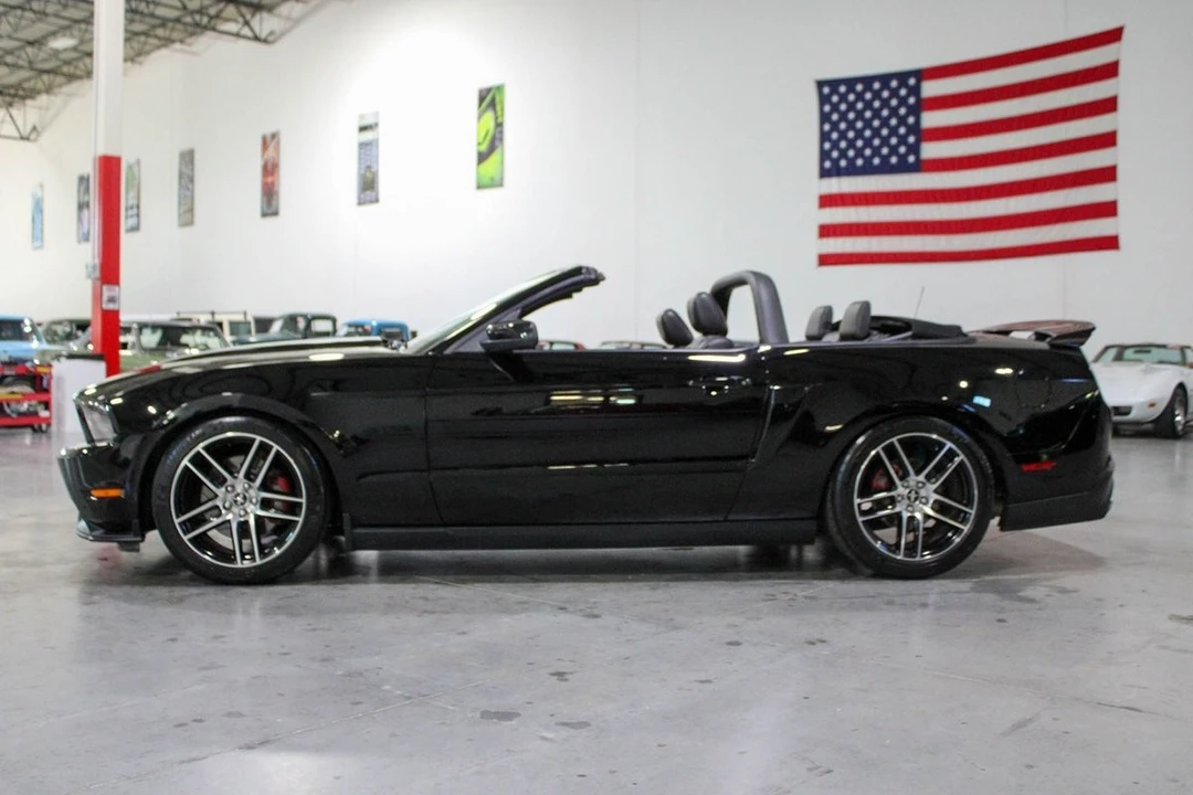 2012 Ford S197 Mustang - Image 4 of 12