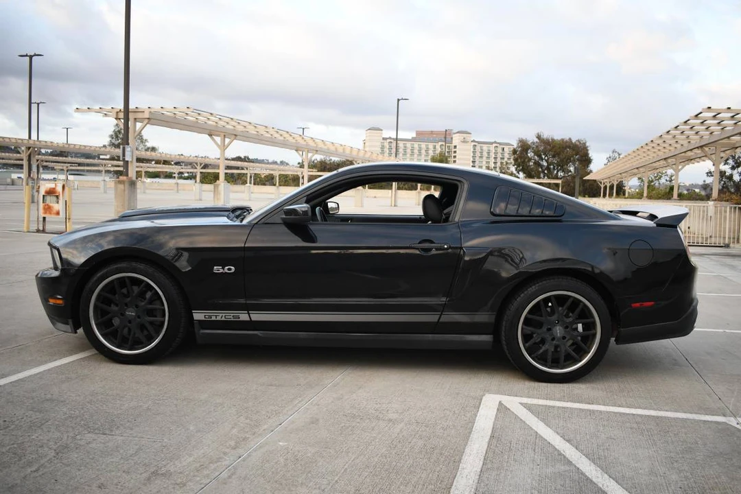 2012 Ford S197 Mustang GT - Image 6 of 12
