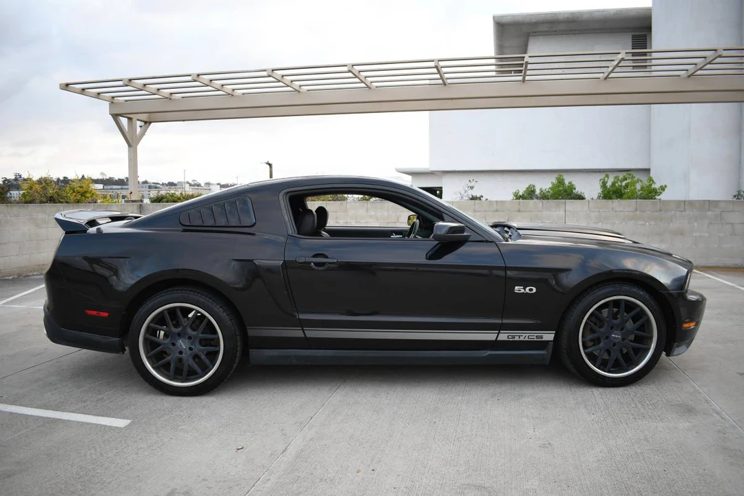 2012 Ford S197 Mustang GT - Image 2 of 12