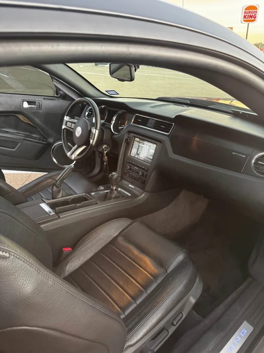 2012 Ford S197 Mustang GT - Image 6 of 8