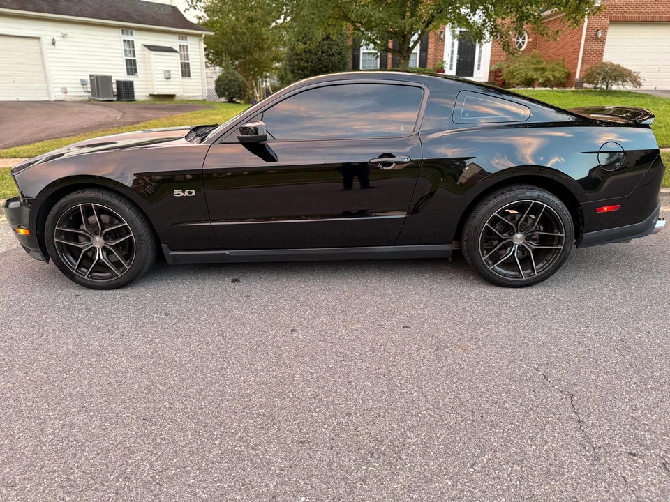 2012 Ford S197 Mustang - Image 11 of 31