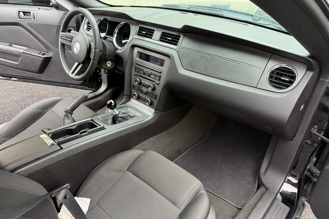 2012 Ford S197 Mustang - Image 31 of 31