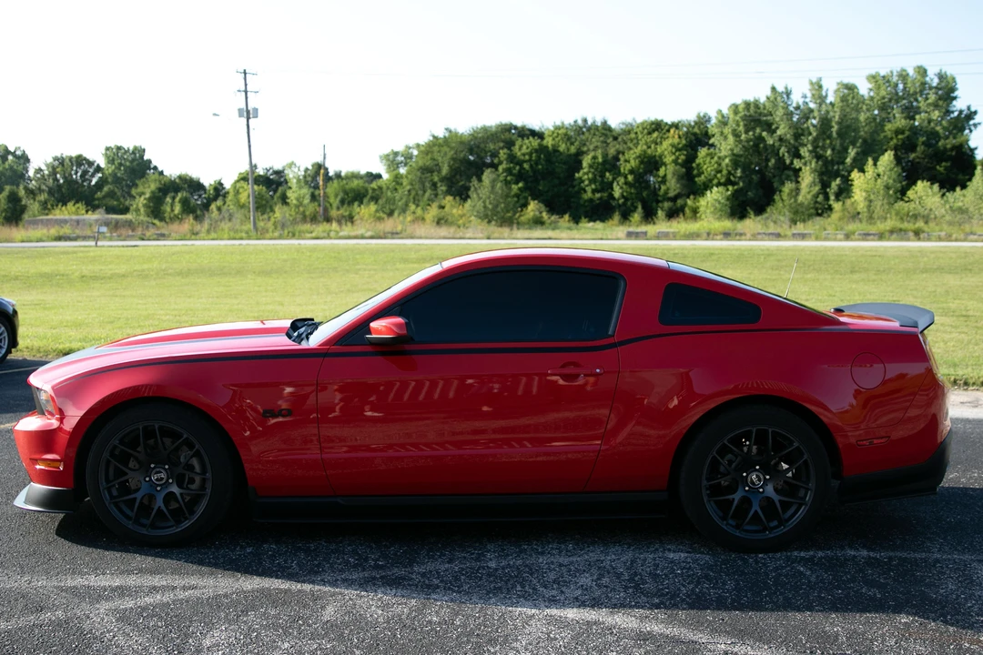 2012 Ford S197 Mustang - Image 10 of 31