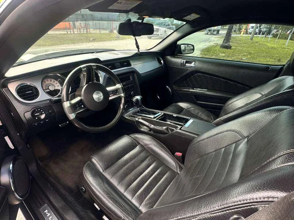 2012 Ford S197 Mustang - Image 3 of 4