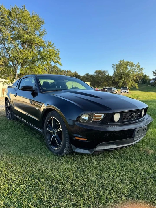 2012 Ford S197 Mustang GT - Image 2 of 8