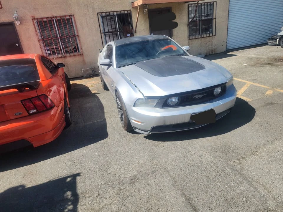 2012 Ford S197 Mustang GT - Image 2 of 10