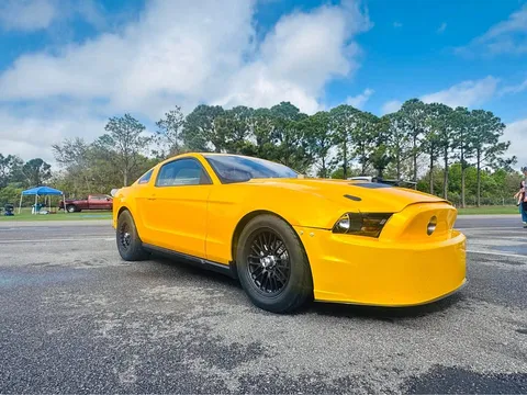2012 Ford Mustang GT Coupe 2D