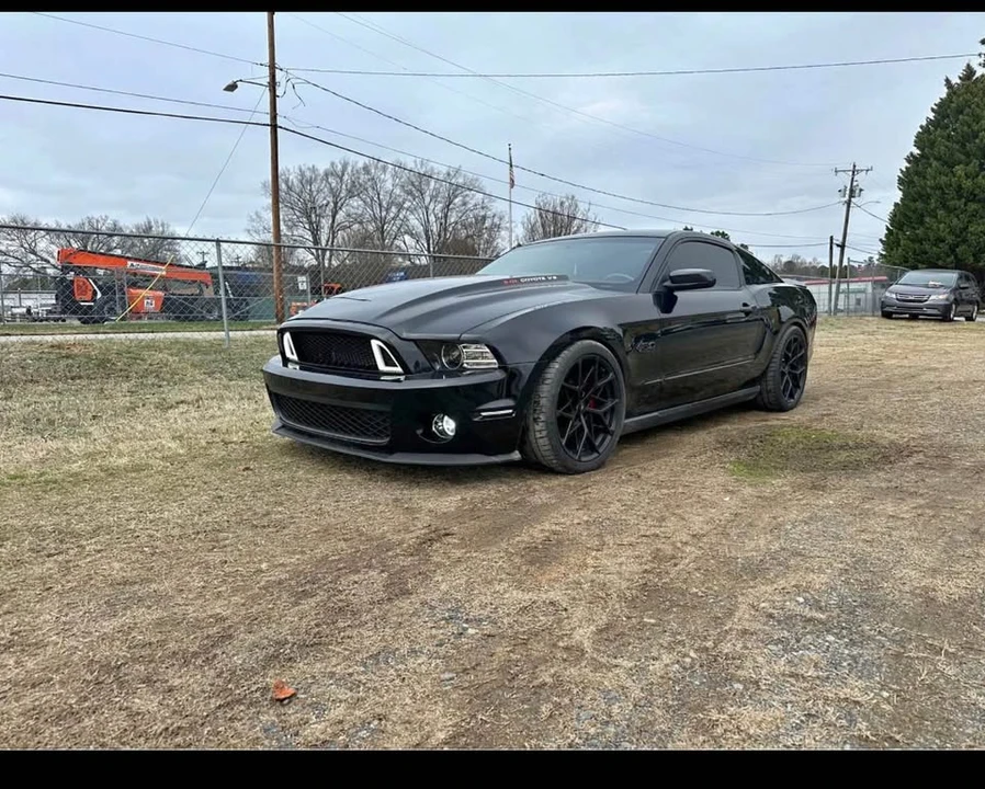 2012 Ford S197 Mustang GT - Image 3 of 8