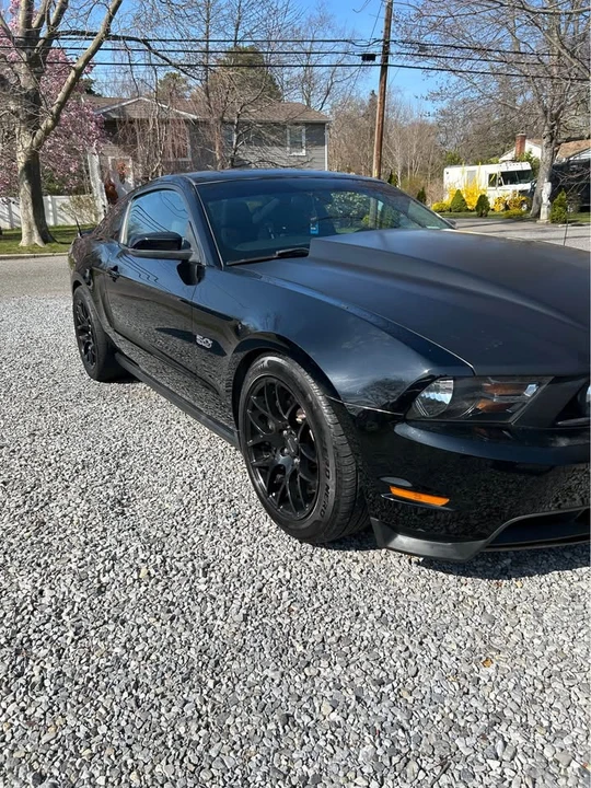 2012 Ford S197 Mustang GT - Image 2 of 15