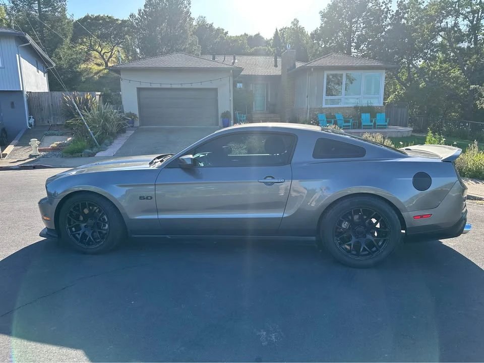 2012 Ford S197 Mustang GT - Image 5 of 11