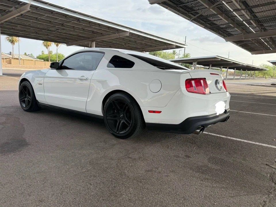 2012 Ford S197 Mustang GT - Image 10 of 13