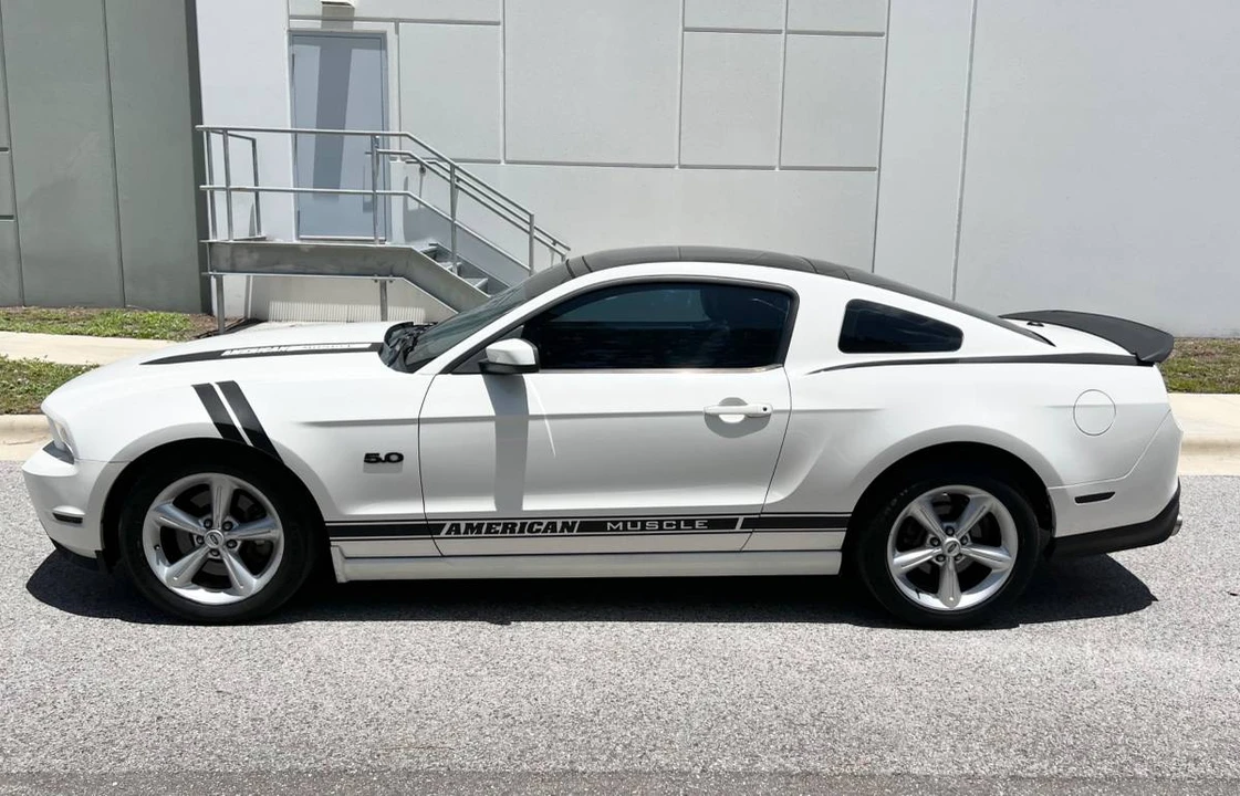 2012 Ford S197 Mustang GT - Image 2 of 6