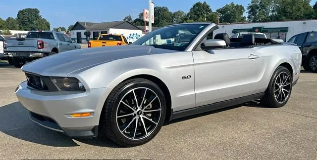 2012 Ford Mustang GT Premium Convertible