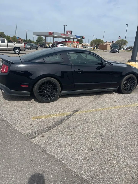2012 Ford S197 Mustang GT - Image 5 of 5