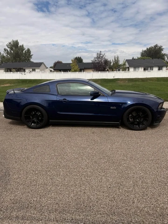 2012 Ford S197 Mustang GT - Image 5 of 10