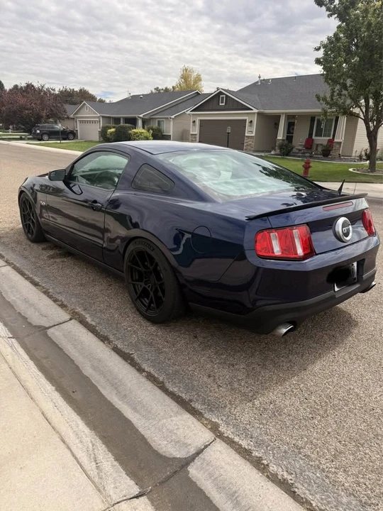 2012 Ford S197 Mustang GT - Image 7 of 10