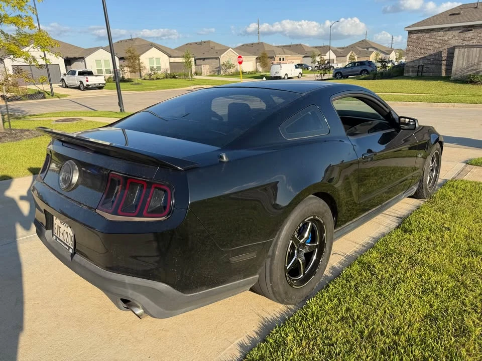 2012 Ford S197 Mustang GT - Image 8 of 12