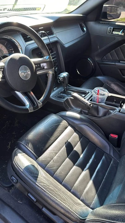 2012 Ford S197 Mustang GT - Image 8 of 9