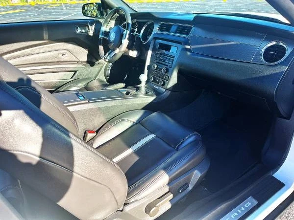 2012 Ford S197 Mustang - Image 7 of 20
