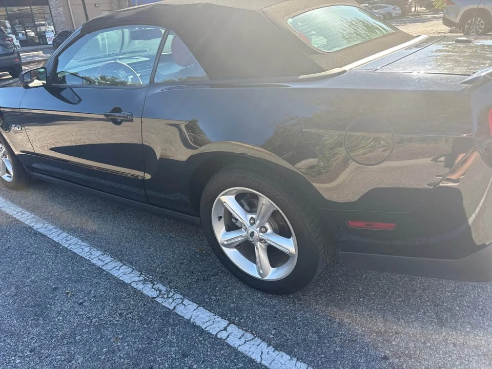 2012 Ford S197 Mustang GT - Image 8 of 9