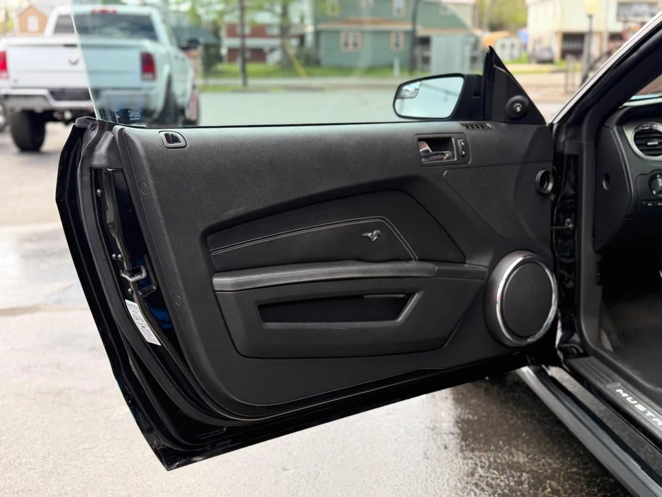 2012 Ford S197 Mustang - Image 16 of 31