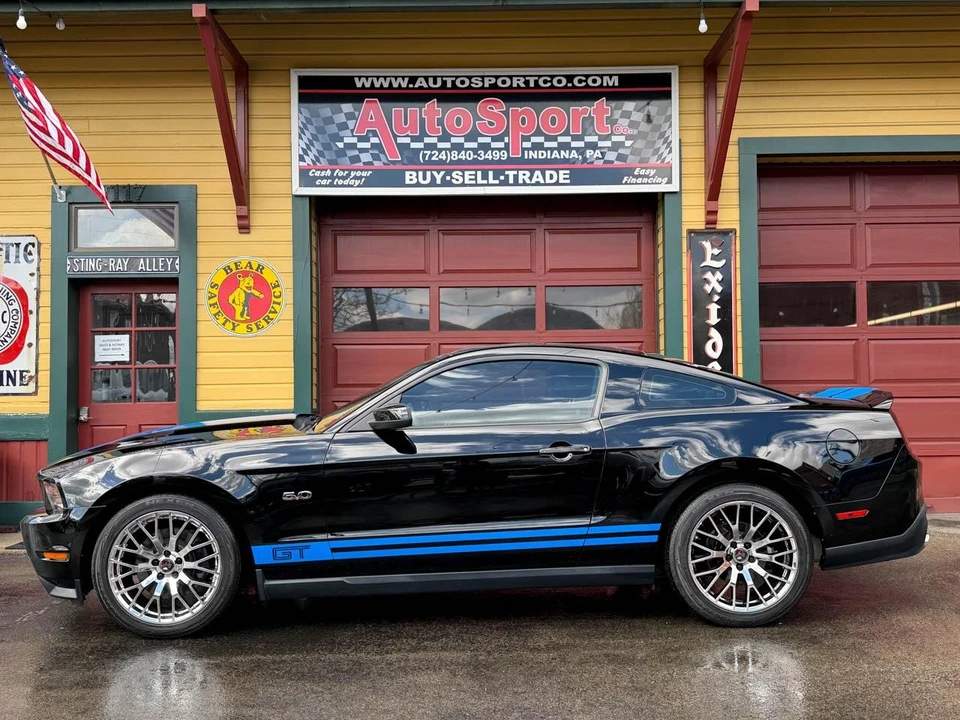 2012 Ford S197 Mustang - Image 9 of 31