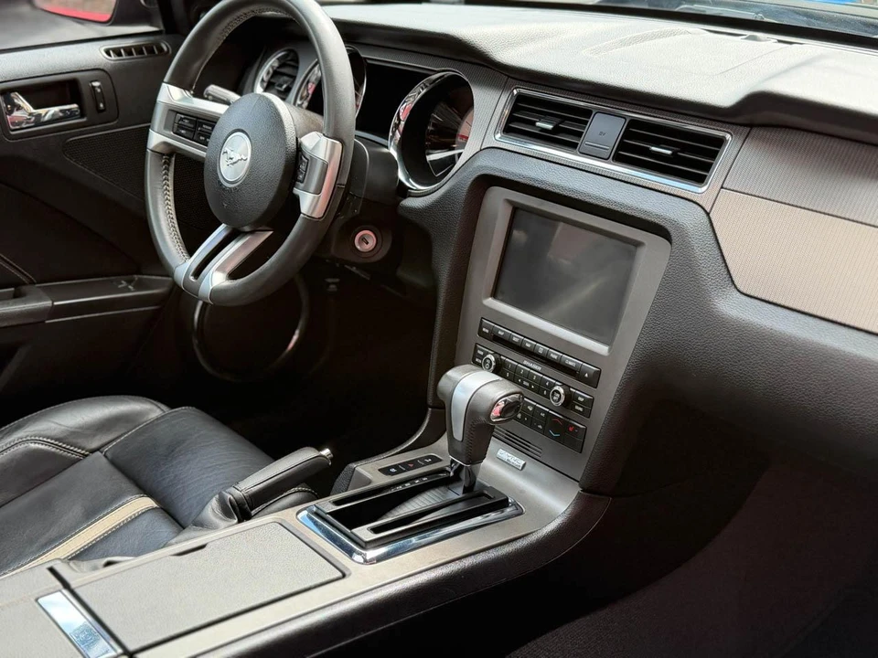2012 Ford S197 Mustang - Image 21 of 31