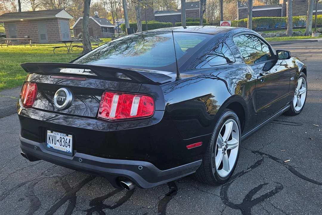 2012 Ford S197 Mustang - Image 4 of 31