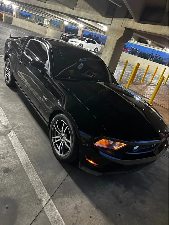 2012 Ford S197 Mustang - Image 2 of 7