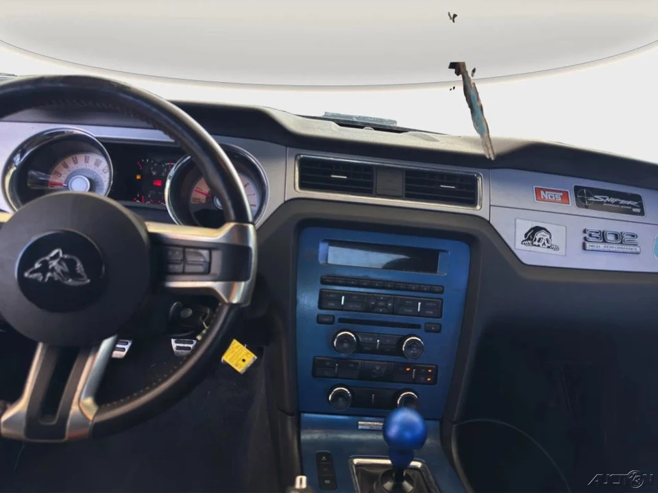 2012 Ford S197 Mustang - Image 16 of 21