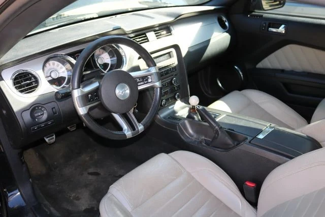 2012 Ford S197 Mustang - Image 11 of 12