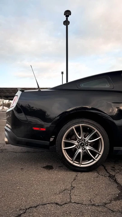2012 Ford S197 Mustang - Image 7 of 16