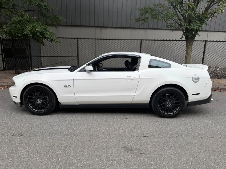2012 Ford S197 Mustang GT - Image 8 of 18