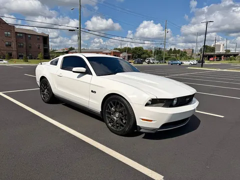 2012 Ford Mustang GT Premium Coupe 2D
