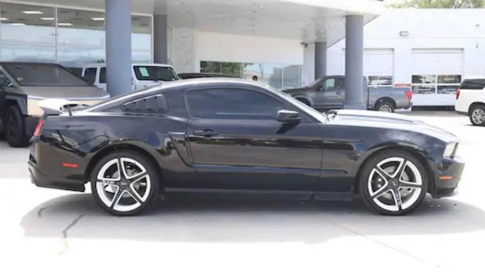 2012 Ford S197 Mustang GT - Image 6 of 18